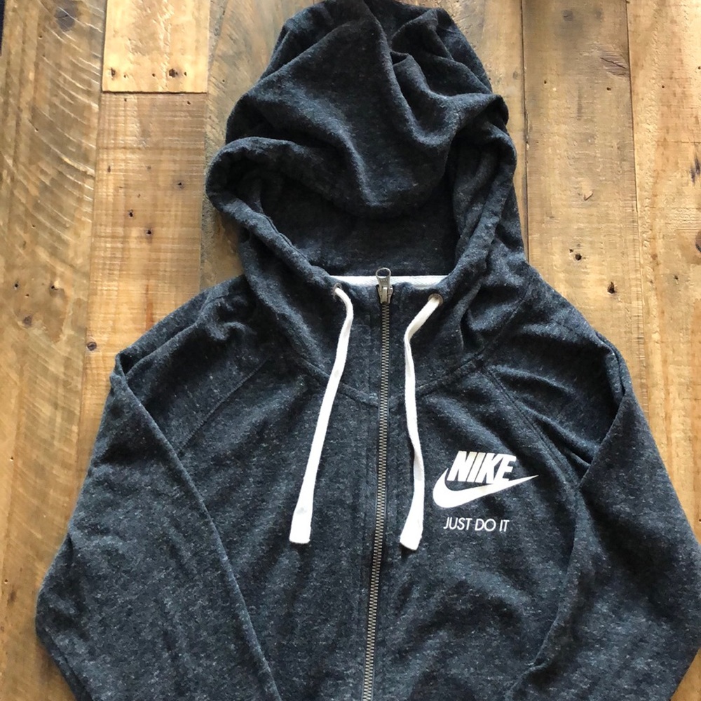 Like New Nike Thin Lightweight Zip Up Jacket